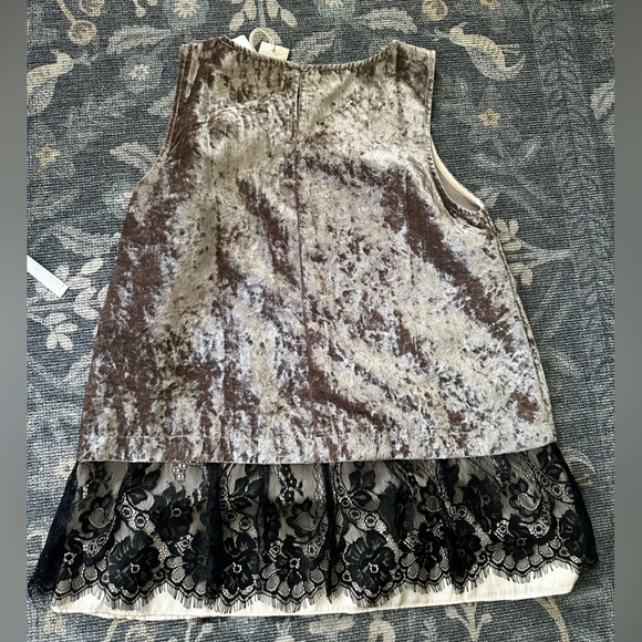 Mystree Brown Velvet Tank Top Black Lace Hem Peplum Layer NWT - Picture 2 of 5